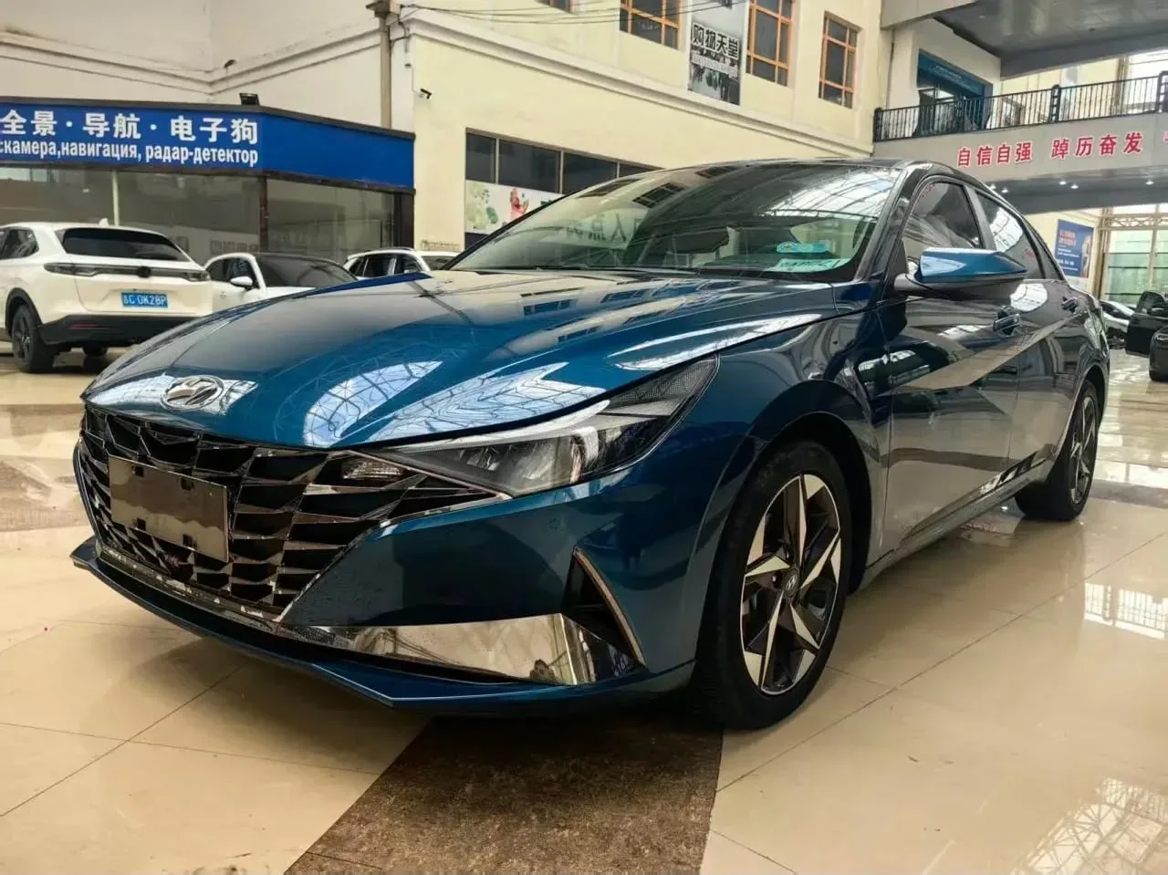 Hyundai Elantra 2022